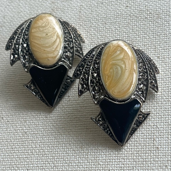 Vintage Art Deco Earrings - Picture 1 of 4
